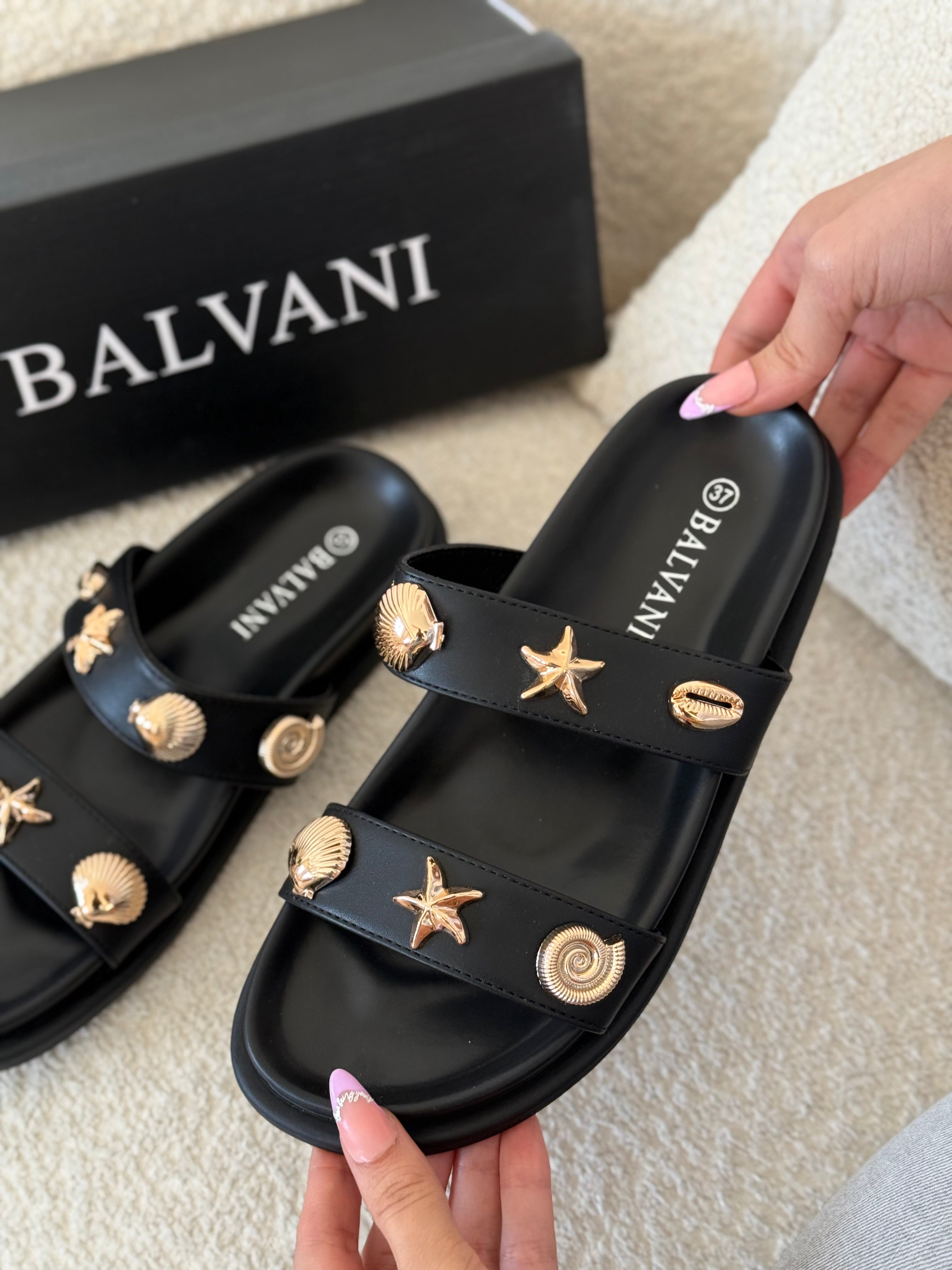 Mules coquillages Gold Black