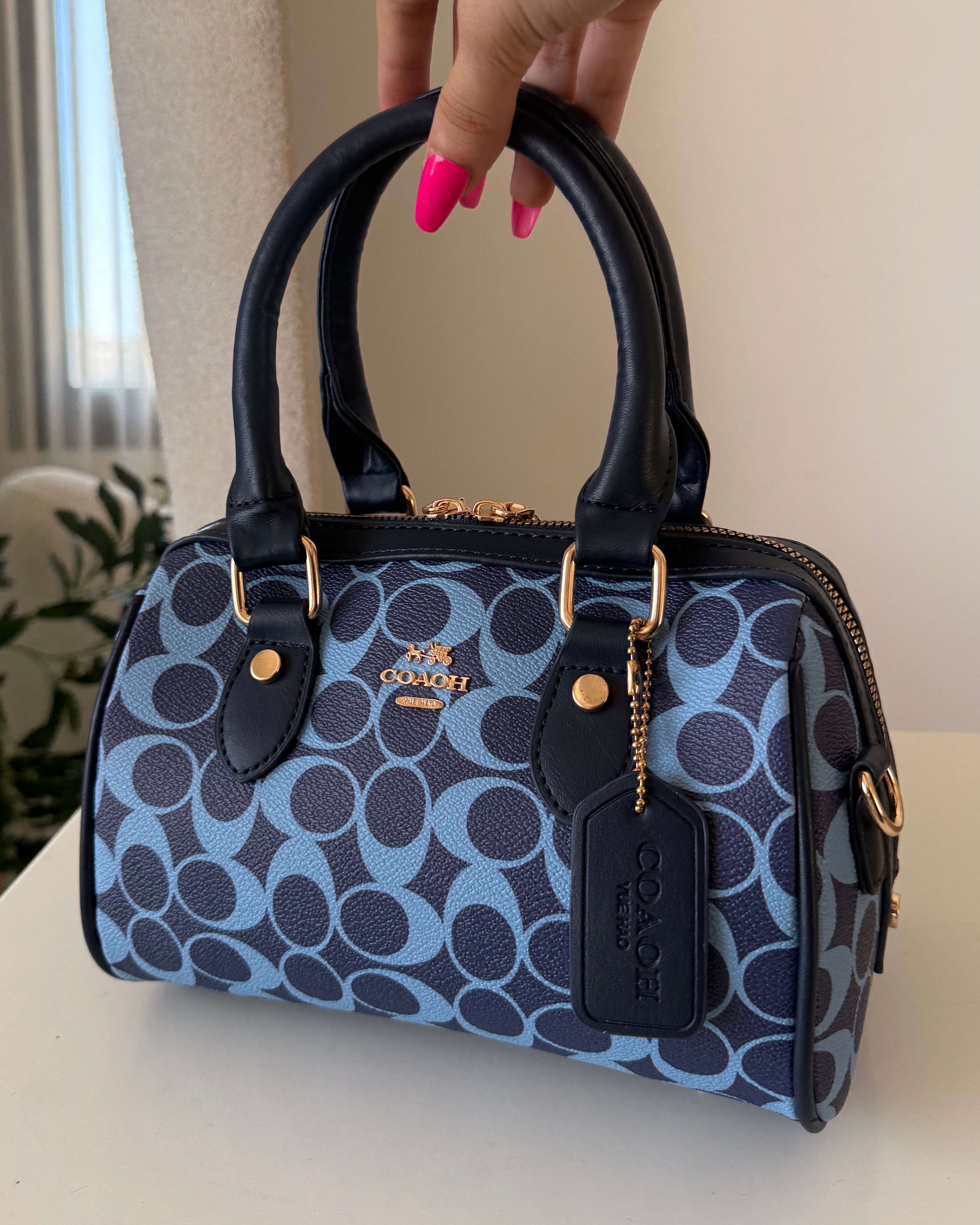 Le Boston "Midnight Blue"