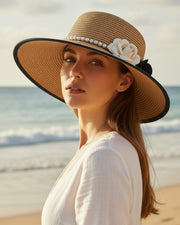 Chapeau en Paille Perlé & Fleurs