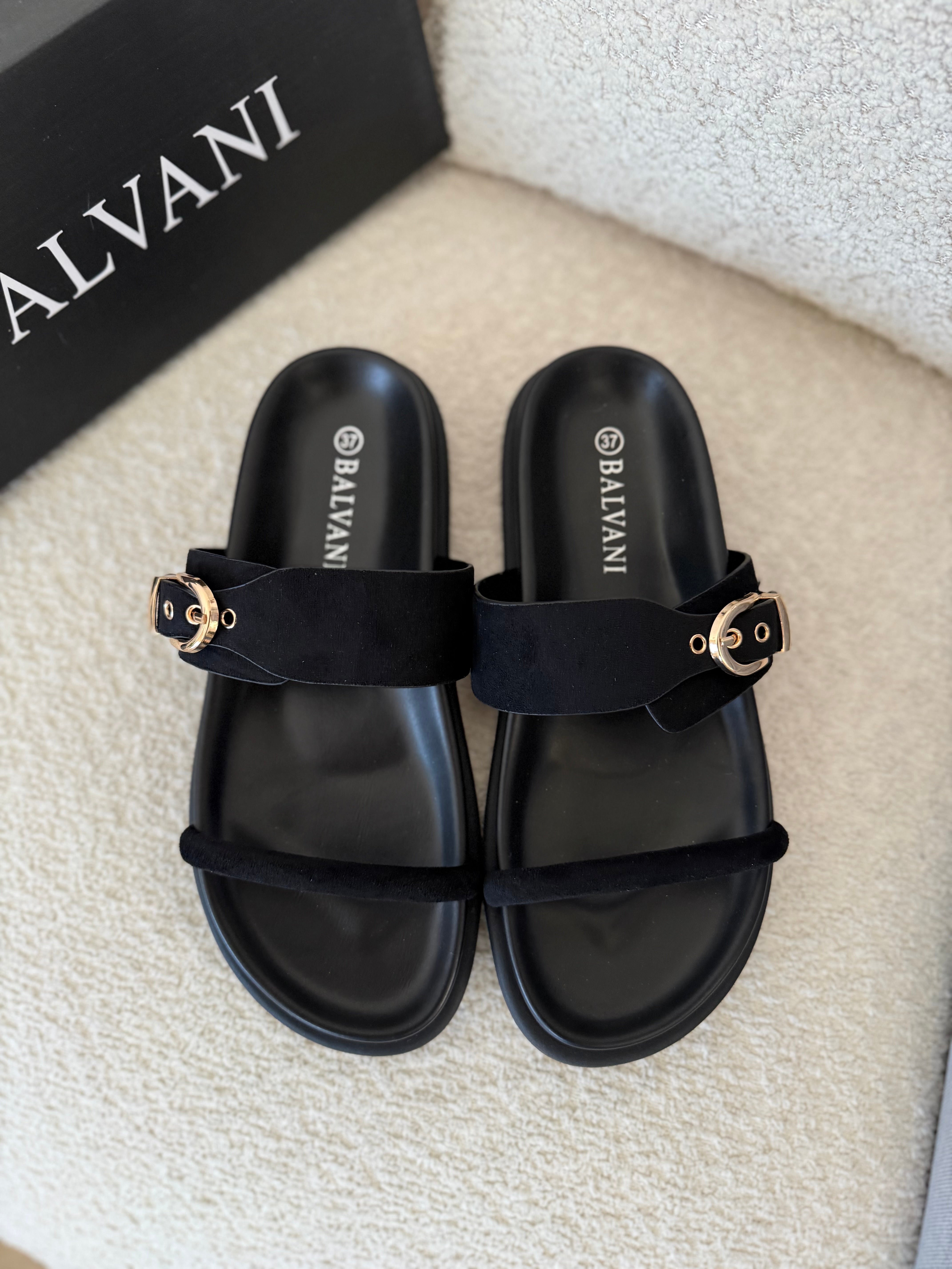 Mules asiatique noir