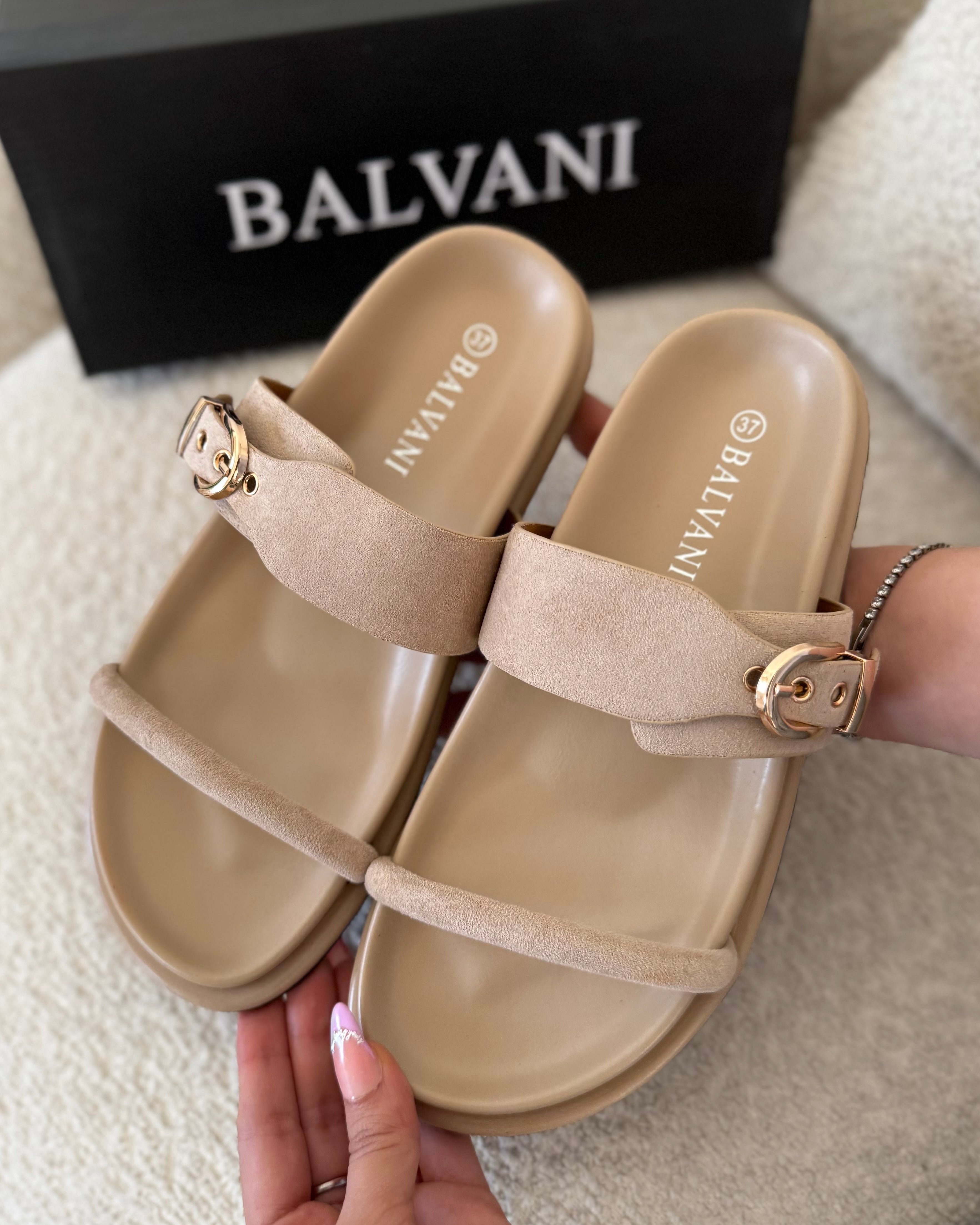 Mules asiatique Beige