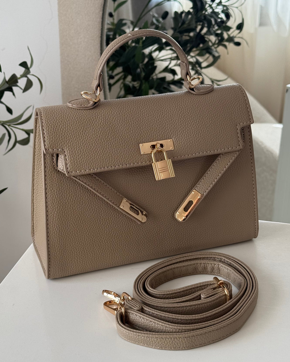Sac Le Cadenas d'Or grège