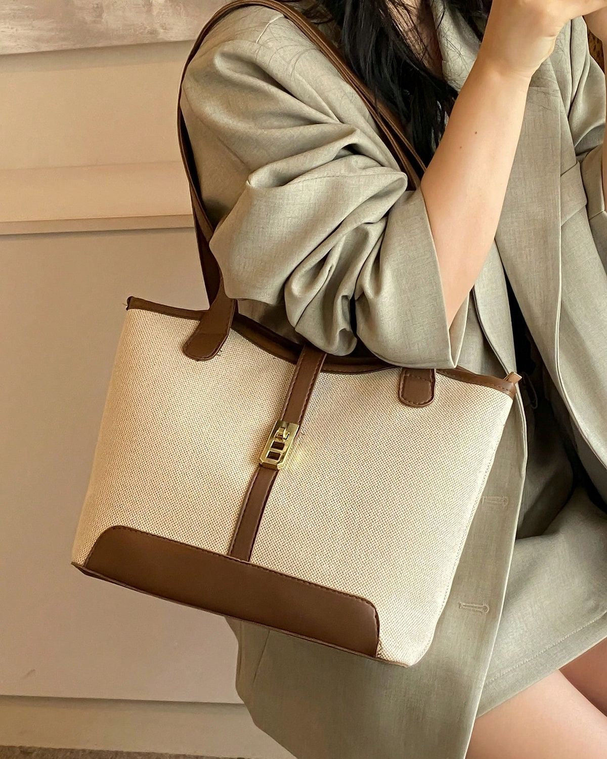 University Bag  dark brown