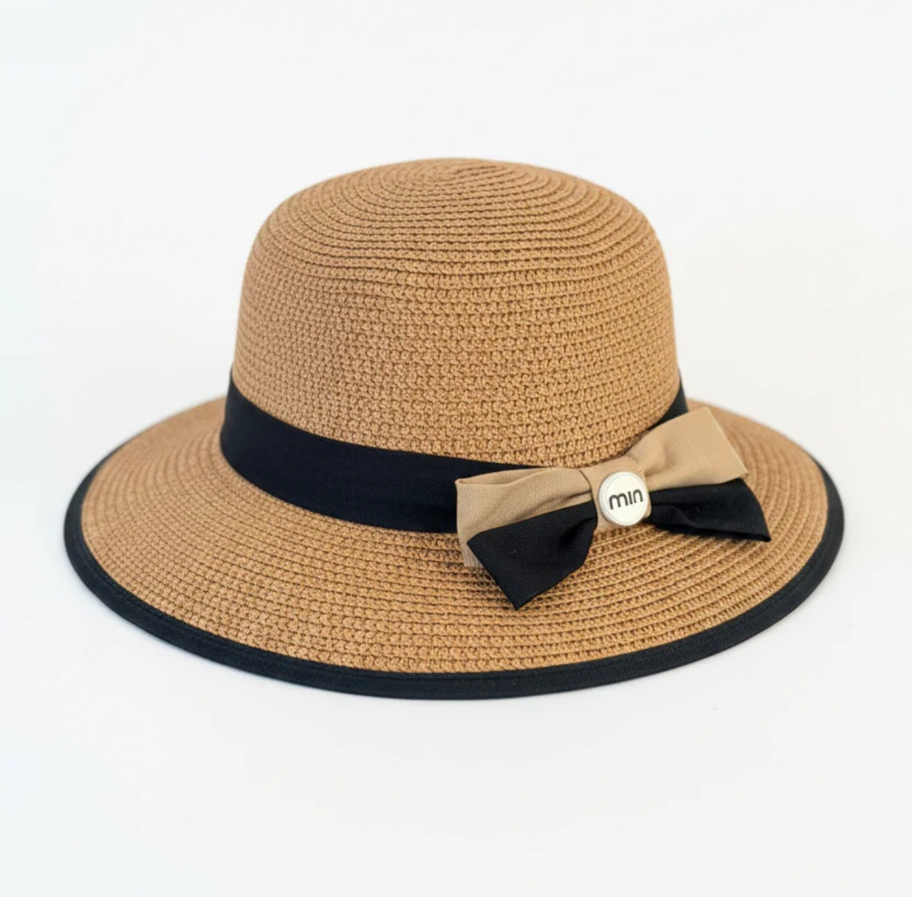 Chapeau Élégance Estivale Min