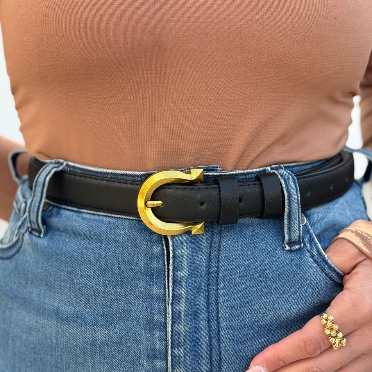 Ceinture Unie à Boucle Rond
