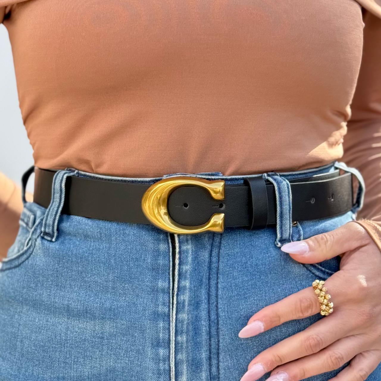 Ceinture Unie à Boucle C