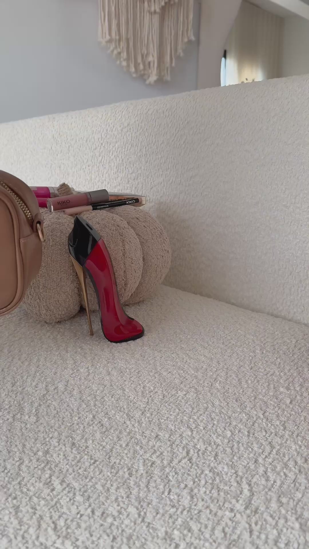 Charger la vidéo : Le sac Saint-Germain beige