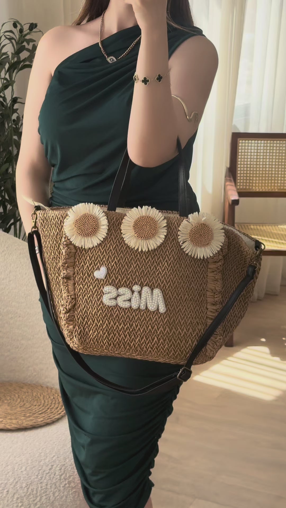 Charger la vidéo : Couffin «  Miss » Beige