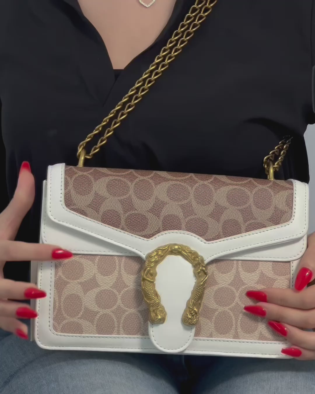 Charger la vidéo : Sac Bandoulière signature Blanc